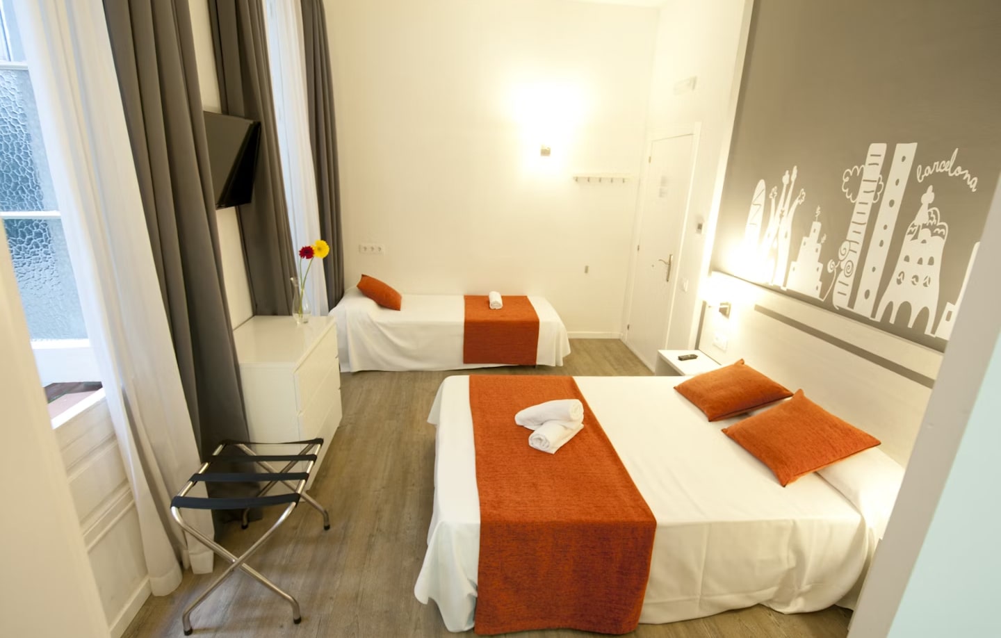 Hostal Live Barcelona, photo 4